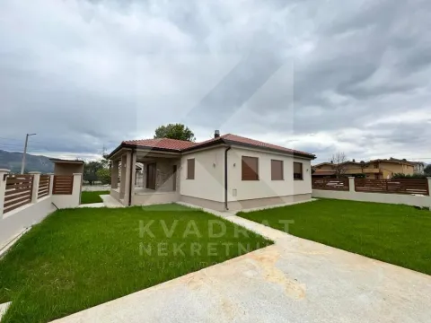 Kuća in Donja Gorica