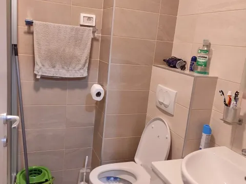 Izdavanje, jednosoban stan, 45m², City Kej, Podgorica - image 6