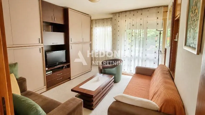 Prodaja, trosoban stan, 71m², Novi Beograd Blok 23, Novi Beograd Sve Podlokacije