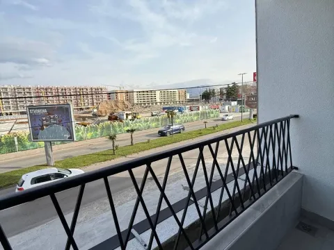 Rent, one bedroom apartment, 33m², City Kvart, Podgorica - image 1