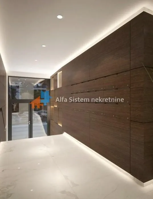 Izdavanje, trosoban stan, 92m², Čubura, Beograd