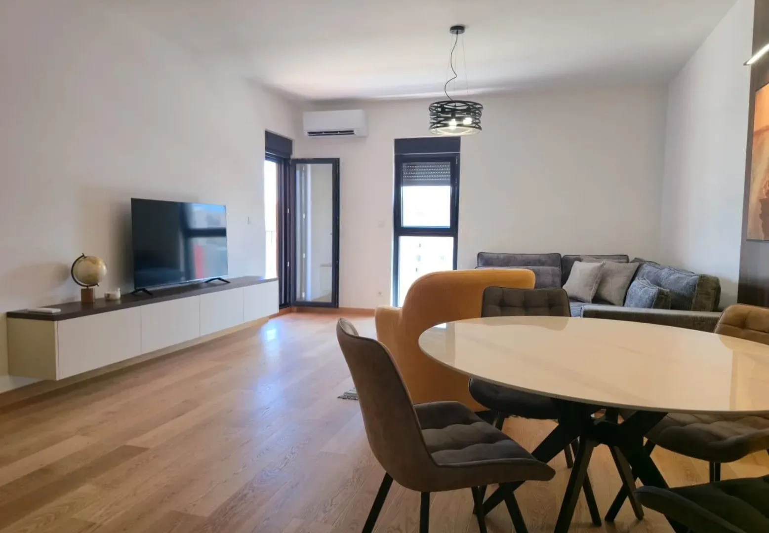 Sale, two bedroom apartment, 79m², City Kvart, Podgorica