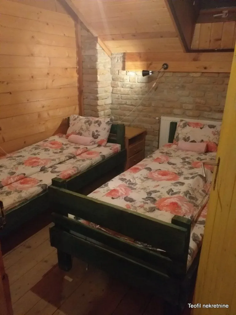 Prodaja, kuća, 239m², Fruška Gora, Novi Sad
