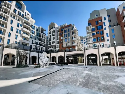 Prodaja, dvosoban stan, 102m², Boka Place, Tivat - image 2