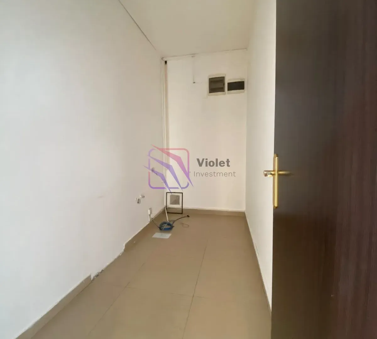Izdavanje, poslovni prostor, 145m², City Kvart, Podgorica
