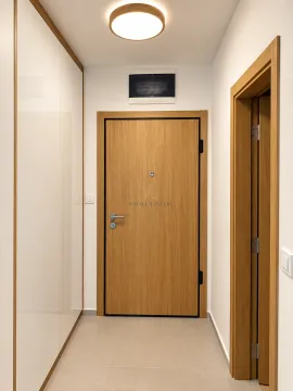 Prodaja, jednosoban stan, 45m², New City, Podgorica - image 5