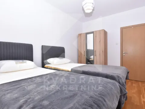 Rent, three bedroom apartment, 105m², Ljubović, Podgorica - image 12