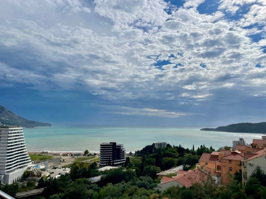 Sale, two bedroom apartment, 81m², Bečići, Budva