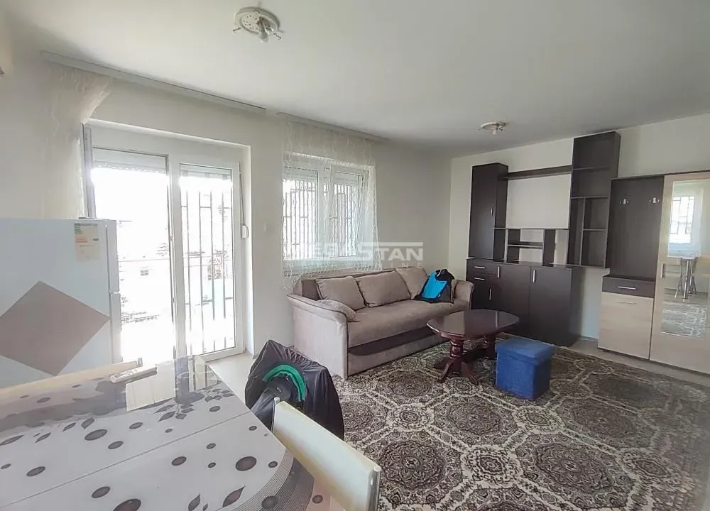 Izdavanje, dvosoban stan, 41m², Centar Sve Podlokacije, Beograd