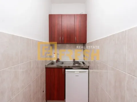 Rent, office space, 81m², Ostalo, Podgorica - image 5