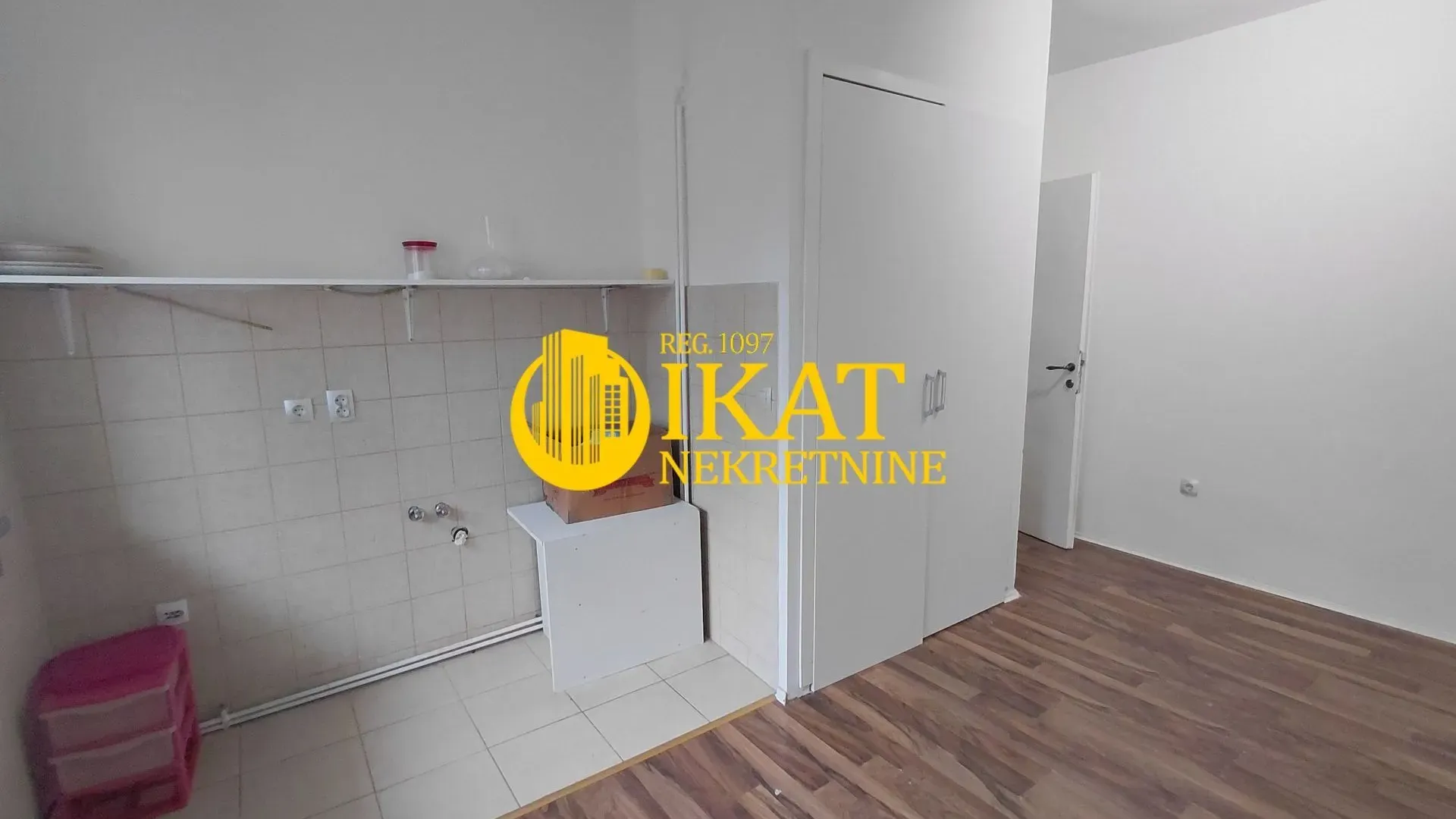 Rent, two bedroom apartment, 70m², Stari Grad, Beograd