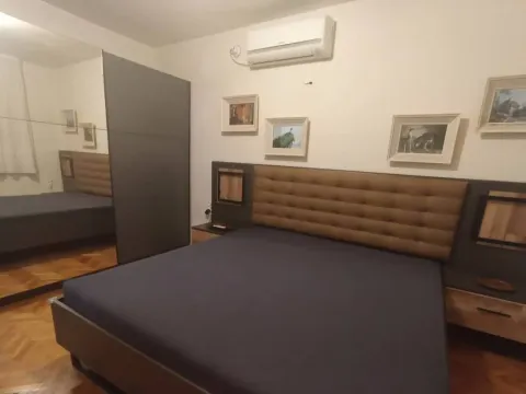 Izdavanje, kuća, 100m², Dobra Voda, Budva - image 10