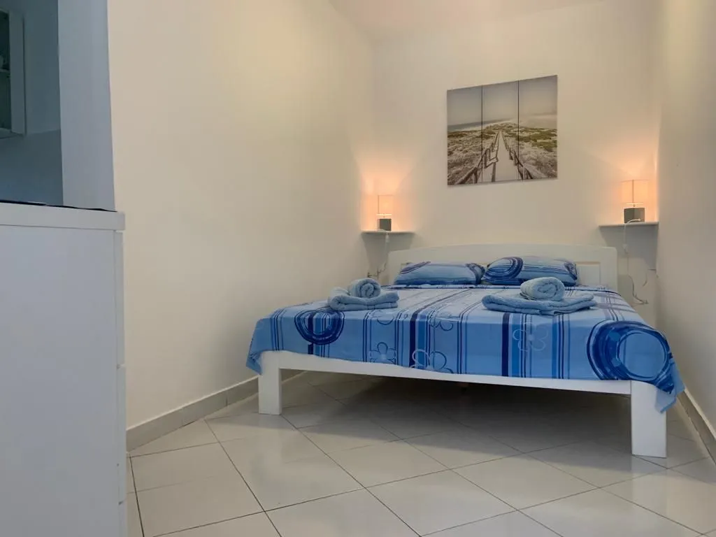 Prodaja, trosoban stan, 85m², Sveti Stefan, Budva