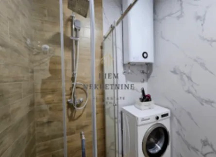 Izdavanje, jednosoban stan, 38m², Centar, Bar - image 3