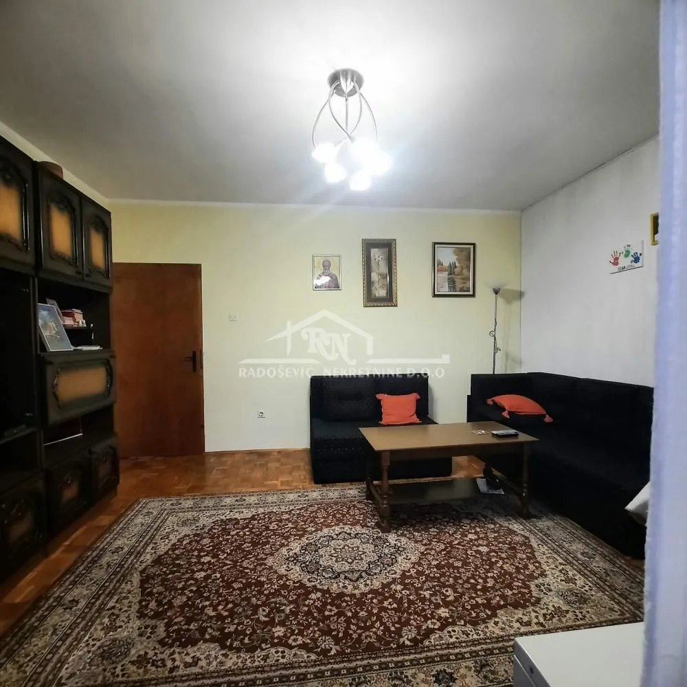 Prodaja, kuća, 219m², Čukarica, Beograd