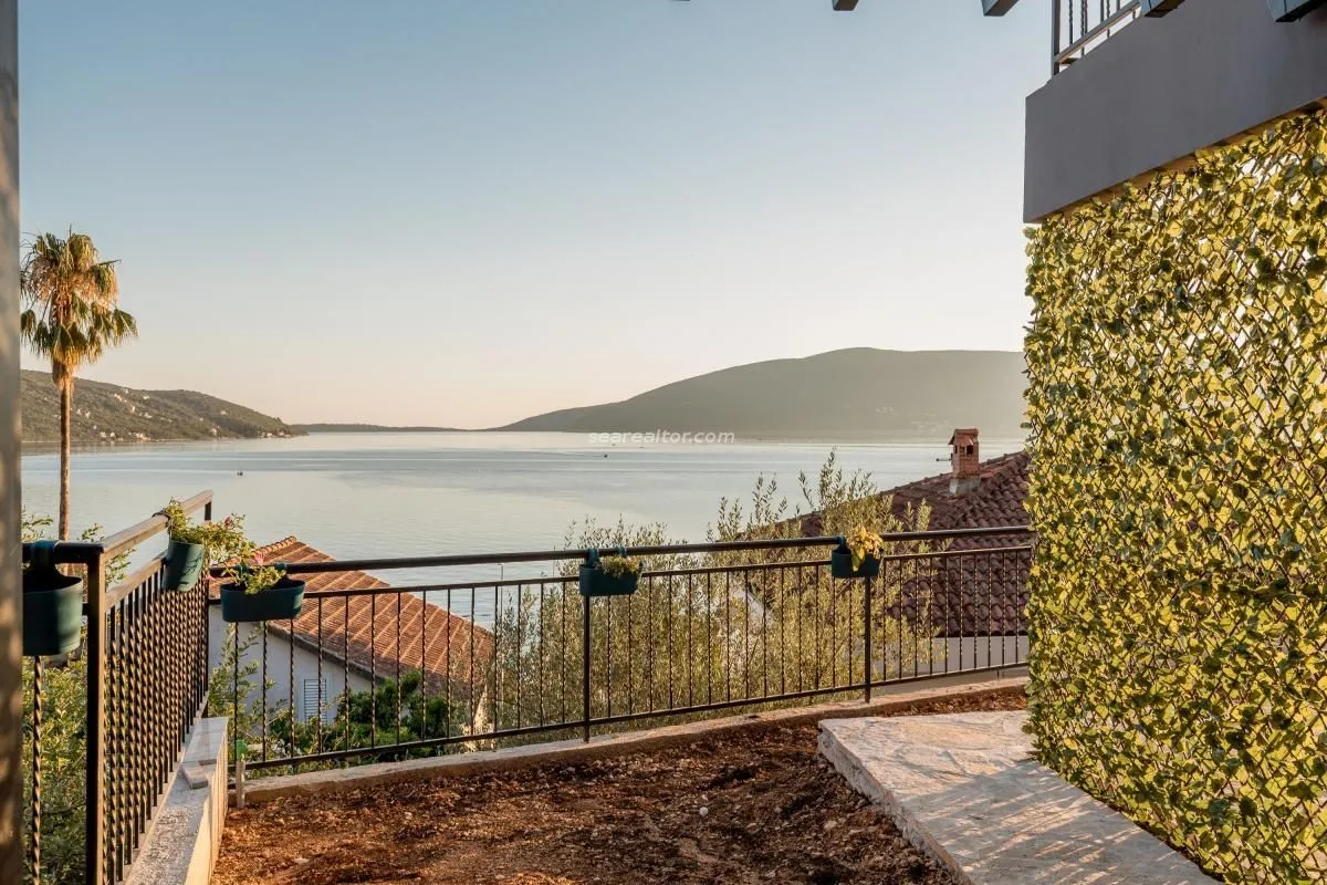 Prodaja, kuća, 859m², Herceg Novi, Crna Gora