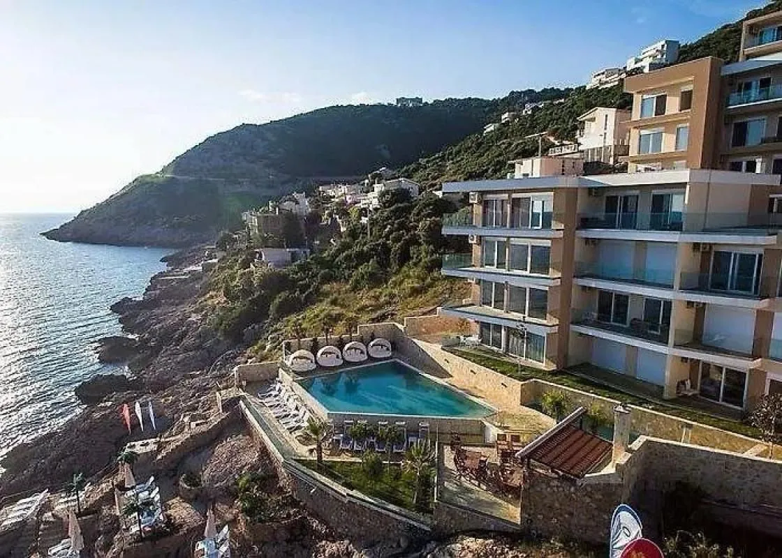 Sale, two bedroom apartment, 83m², Dobra Voda, Budva