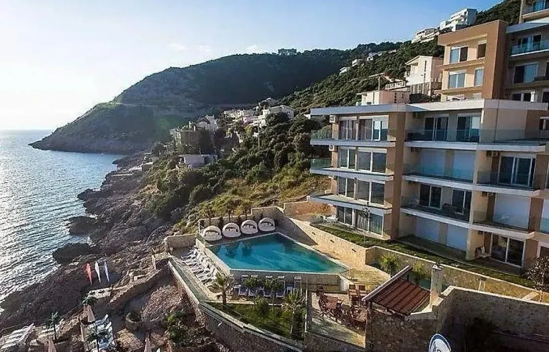 Sale, two bedroom apartment, 83m², Dobra Voda, Budva