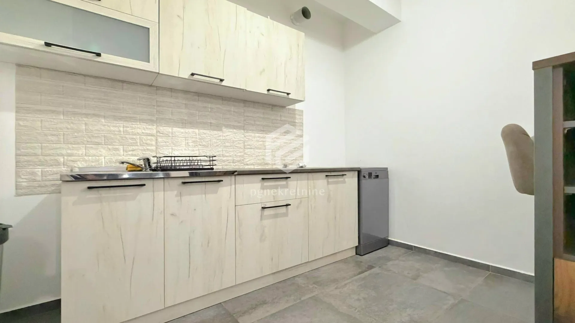 Rent, two bedroom apartment, 70m², Master Kvart, Podgorica