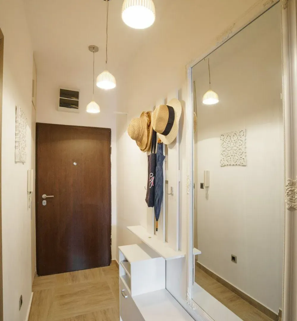 Prodaja, jednosoban stan, 68m², Pržno, Budva