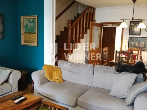 Sale, house, 350m², Bezanijska Kosa 1, Bežanijska Kosa Sve Podlokacije - image 3