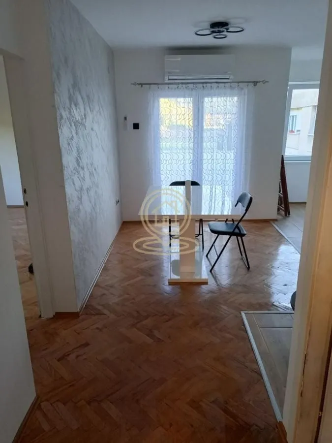 Prodaja, dvosoban stan, 54m², Palilula, Niš