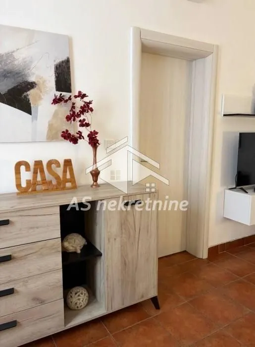 Rent, two bedroom apartment, 42m², Bulbulder, Zvezdara Sve Podlokacije