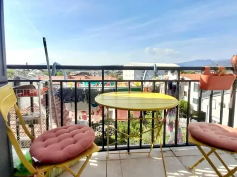 Izdavanje, jednosoban stan, 48m², Stari Aerodrom, Podgorica - image 8