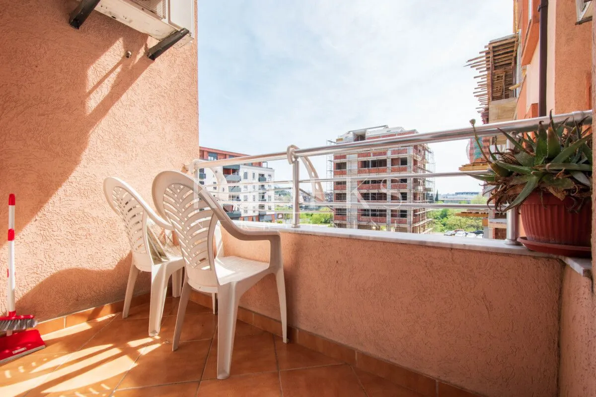 Izdavanje, jednosoban stan, 57m², 1 maj, Podgorica