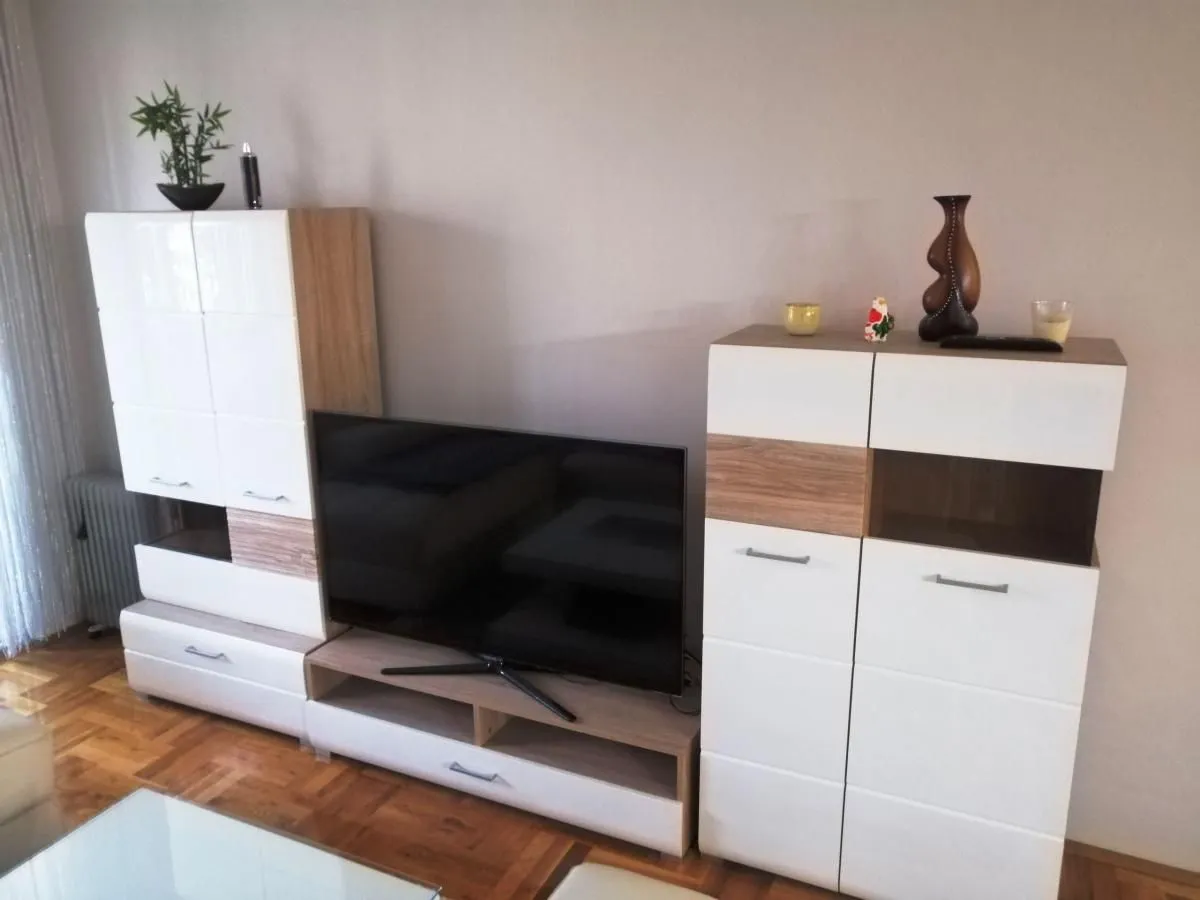 Prodaja, trosoban stan, 95m², Centar, Niš