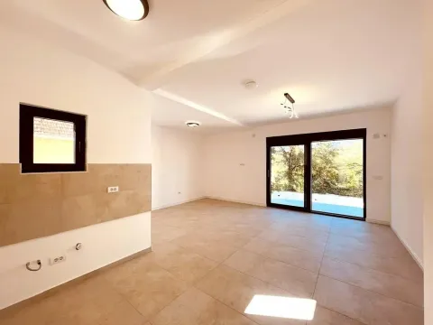 Rent, office space, 85m², Savski Venac, Beograd - image 2