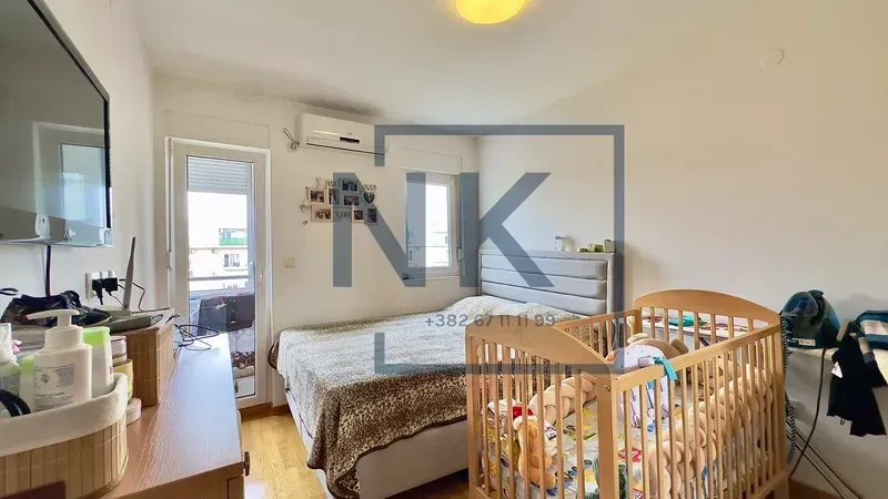 Prodaja, trosoban stan, 78m², Stari Aerodrom, Podgorica