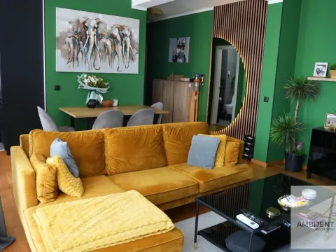 Prodaja, trosoban stan, 83m², Zvezdara Sve Podlokacije, Beograd - image 1