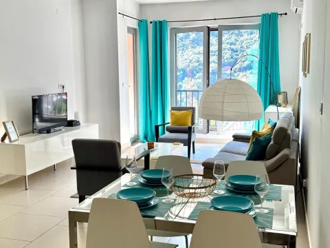 Sale, one bedroom apartment, 59m², Morinj, Kotor - image 2