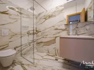 Prodaja, trosoban stan, 158m², Dobrota, Kotor - image 23