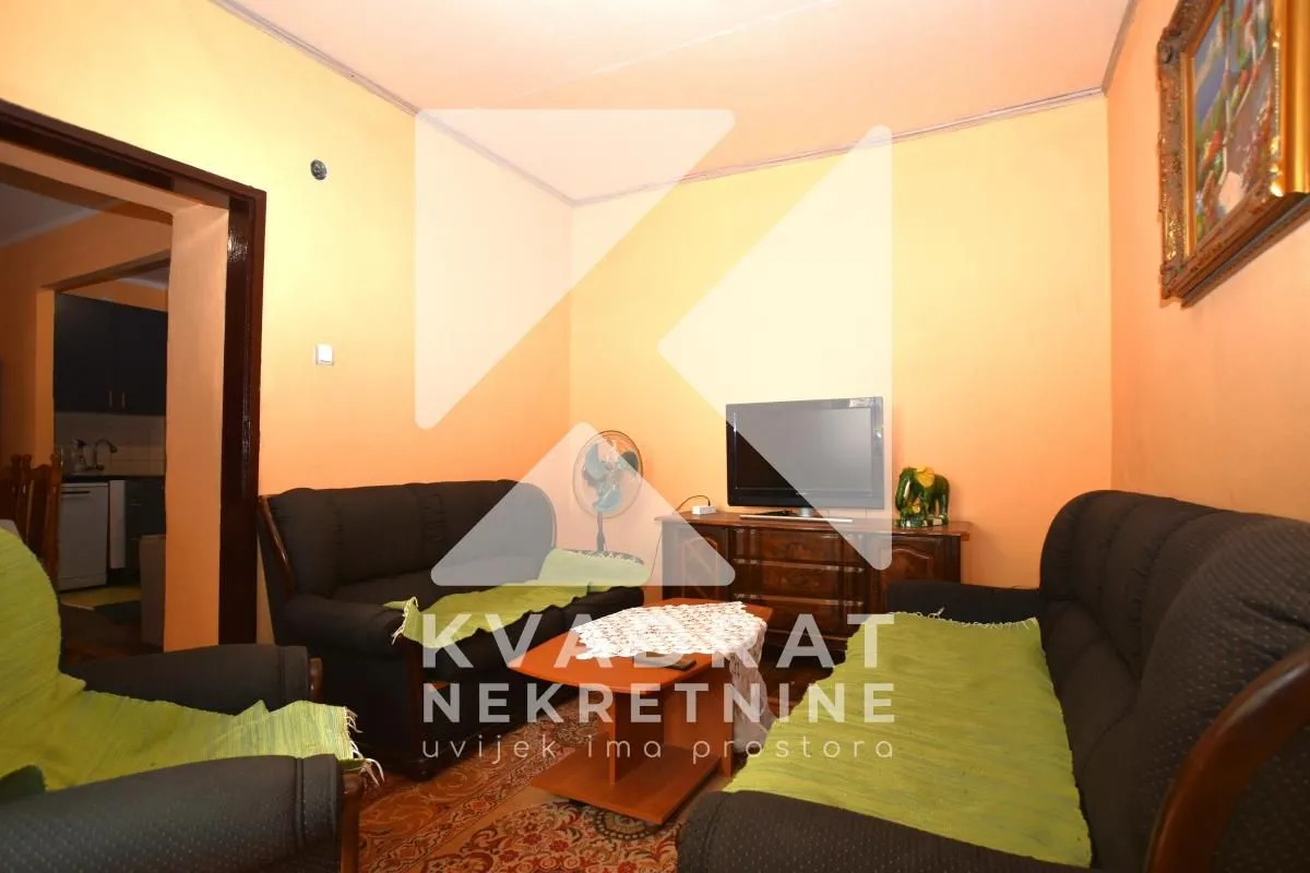 Izdavanje, trosoban stan, 85m², Dalmatinska ulica, Podgorica