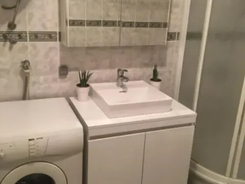 Sale, two bedroom apartment, 75m², Petrovac, Budva - image 11