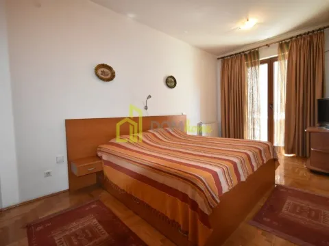 Rent, two bedroom apartment, 71m², Preko Morače, Podgorica - image 9