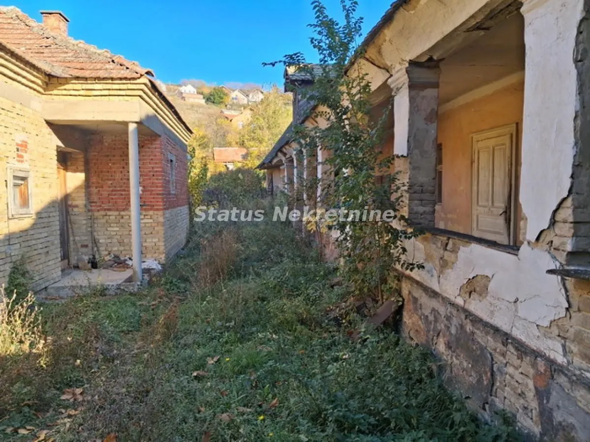 Prodaja, kuća, 250m², Novi Sad, Srbija