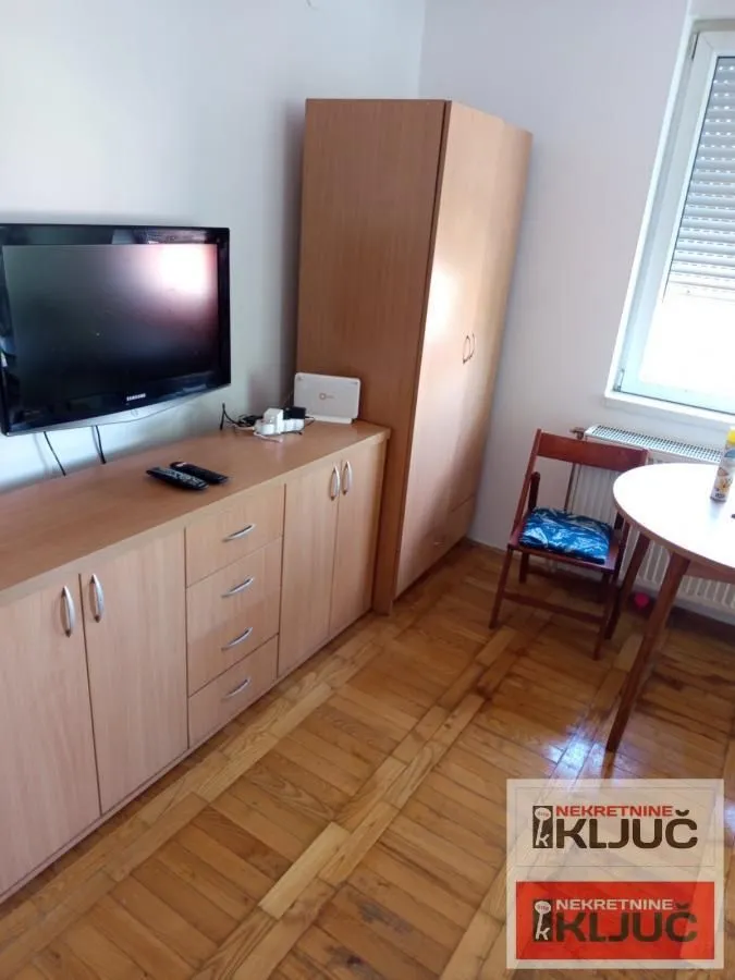 Rent, studio apartment, 26m², Salajka, Novi Sad Sve Podlokacije