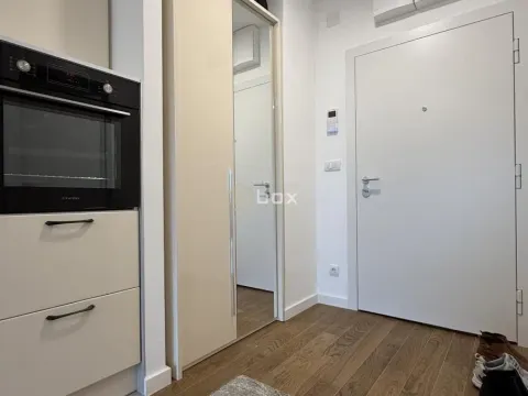 Sale, studio apartment, 32m², Medijana, Niš - image 7