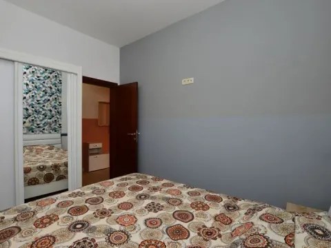 Izdavanje, jednosoban stan, 45m², Kumbor, Herceg Novi - image 14