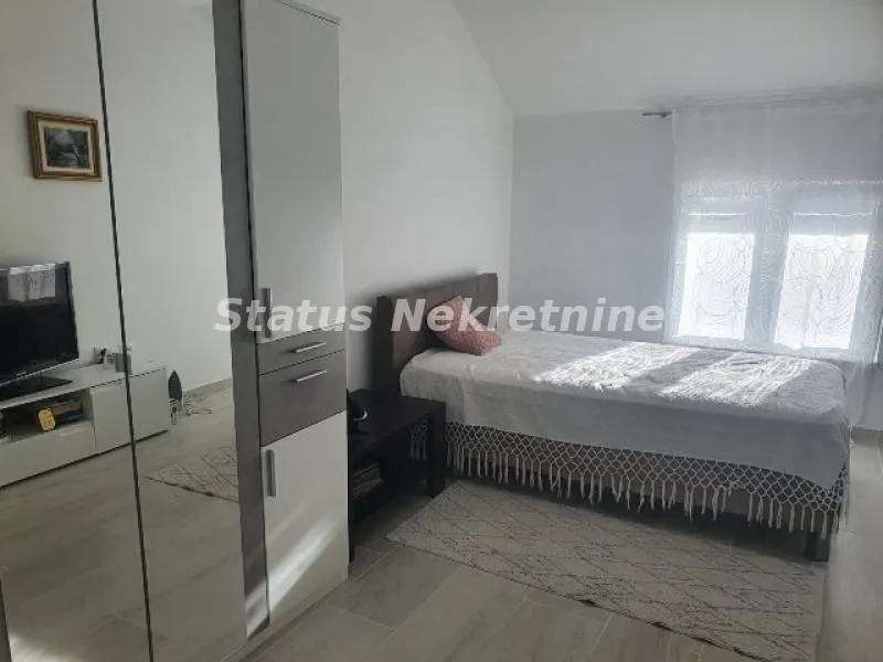 Prodaja, kuća, 360m², Irig, Srbija