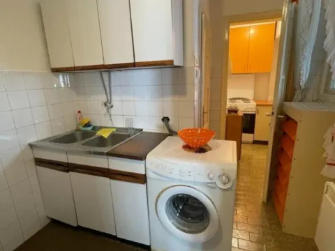 Prodaja, dvosoban stan, 42m², Centar, Podgorica - image 11