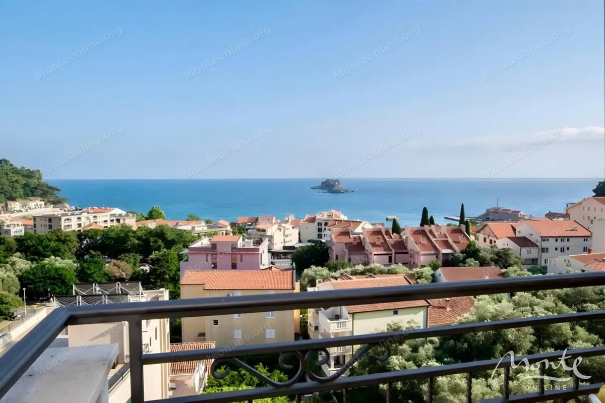 Sale, one bedroom apartment, 65m², Petrovac, Budva