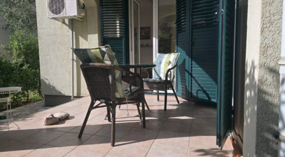 Sale, one bedroom apartment, 49m², Petrovac, Budva