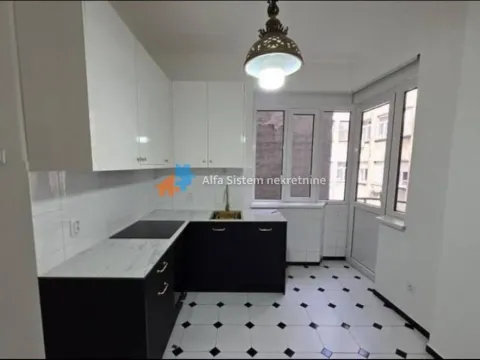 Rent, apartment, 136m², Stari Grad, Beograd - image 6