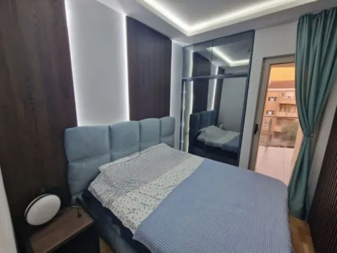 Izdavanje, jednosoban stan, 49m², Bulevar, Budva - image 3