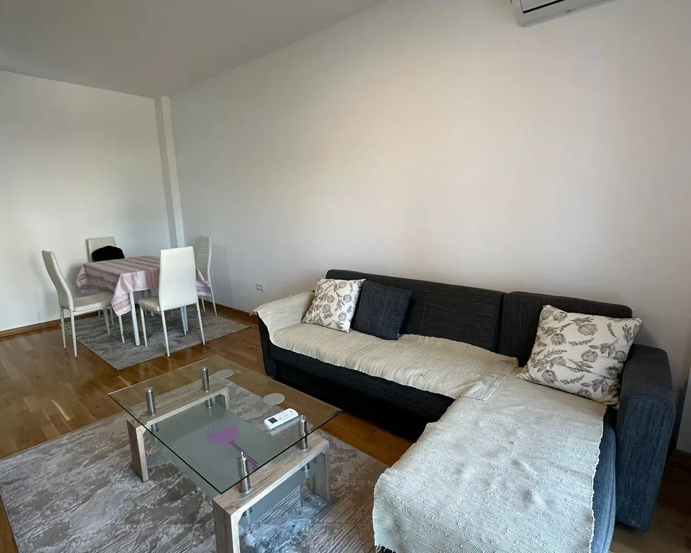 Izdavanje, jednosoban stan, 42m², Zabjelo, Podgorica