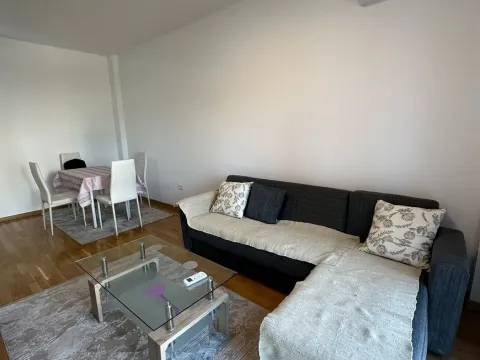 Rent, one bedroom apartment, 42m², Zabjelo, Podgorica - image 7